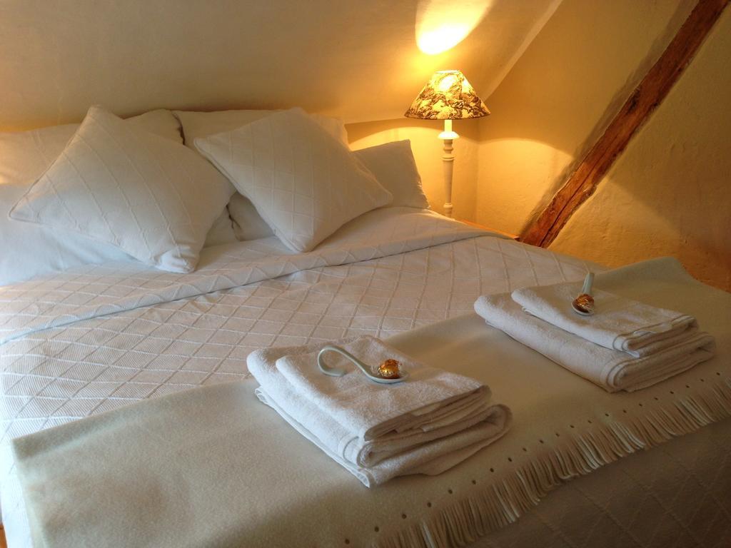 All Seasons Bed & Breakfast Kerpen  客房 照片