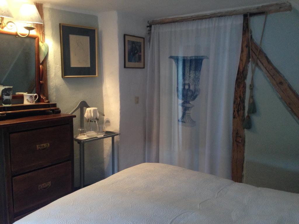 All Seasons Bed & Breakfast Kerpen  客房 照片